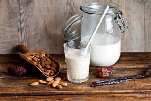 Almond Milk In A Pinch - Drink Recipe