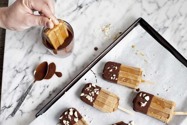 Coffee and Hazelnut Butter Popsicles Dipped in Chocolate - Dessert Recipe