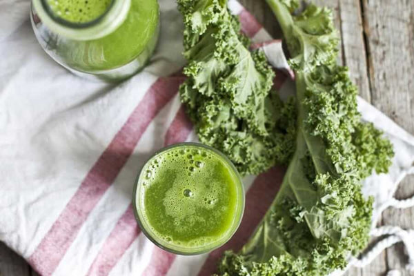 Green Kale and Pineapple Smoothie