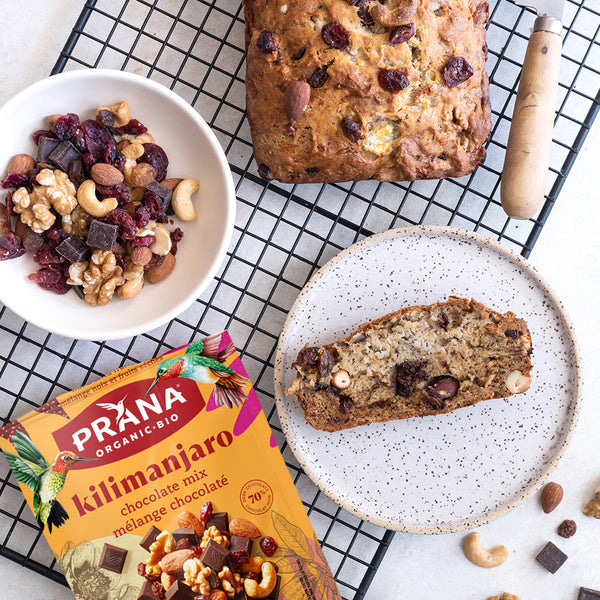 PRANAROMセット(シアバター＆精油４点) Gluten-Free Banana Coconut Loaf with Prana's Kilimanjaro Trail Mix