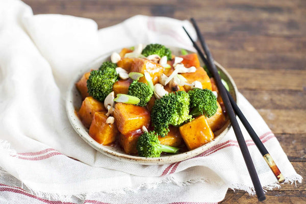Sweet and Sour Tofu with Roasted Cashews - Main Course Recipe