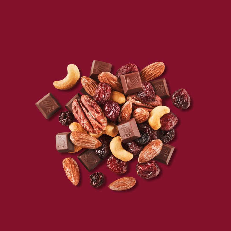 Mélange cerise-chocolat et noix salées naturel